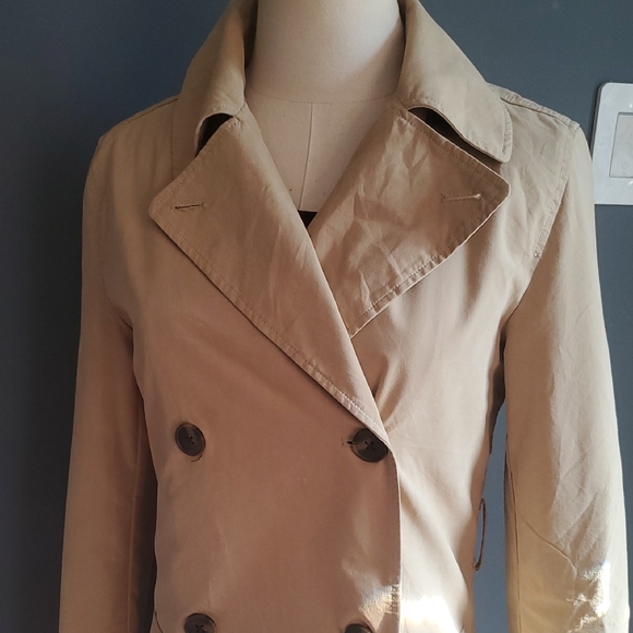 GAP Double-Breasted Tan Trench Coat Size XS - Picture 9 of 17